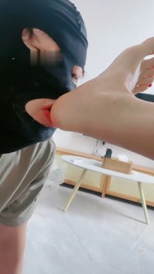图片[5]_【甜一】轻口恋足-狗舌头狂欢/脚喂食_绳艺资料库视频资源下载