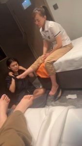 【橘子没熟】喝技师的圣水/耳光强迫踩脸强制虐_绳艺资料库视频资源下载