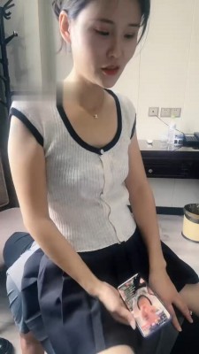 图片[6]_【孤傲女帝】清理鞋底/踹狗脸/棉袜深喉/脚耳光_绳艺资料库