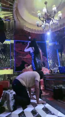 【甜心教主】KTV-长靴-狂抽耳光_绳艺套路直播视频资源网