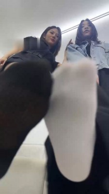 图片[8]_【亿姐】双S-脏鞋臭袜气味羞辱/耳光_绳艺套路直播视频资源网