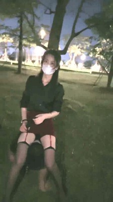 图片[8]_【禾未】户外公园遛狗骑行-踩踏/高跟踩踏插嘴/深喉【双视角版】_绳艺资料库视频资源下载