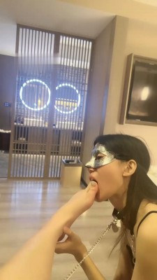 图片[9]_【反差楠熙】母畜-舔小白鞋白袜/鞭打喝圣水【完整版】_绳艺资料库视频资源下载