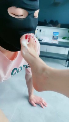 图片[14]_【甜一】帆布鞋白袜-深喉/胯下磕头/舔脏鞋吃袜子_绳艺资料库视频资源下载