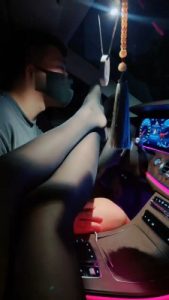 【亦瞳】车内黑丝裸足恋足调_绳艺套路视频资源网