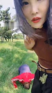 【孤傲女帝】户外调-骑马/暴力踢踹/耳光/提档踩踏_绳艺资料库视频资源下载