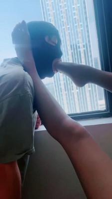 图片[6]_【甜一】臀诱-窗台舔高跟/黑丝脚插嘴/坐垫虐乳_绳艺资料库视频资源下载