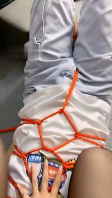 图片[8]_【奶萍】五花大绑囚禁家奴_绳艺套路直播视频资源网