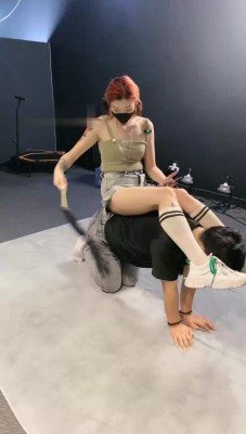 图片[10]_【冰诺】运动女神-狗笼囚禁/暴力虐打贱狗/骑马_绳艺套路直播视频资源网