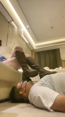图片[7]_【木秋】长靴提档/胯下辱/踩狗舔脏鞋底_绳艺资料库视频资源下载