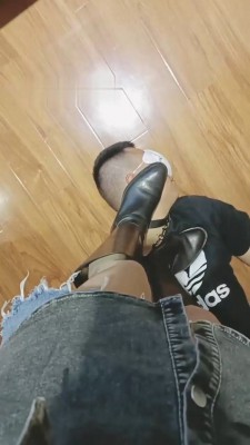 图片[6]_【芊兮殿下】长靴S肉丝闻舔/骑马骑脖/提档/踩踏_绳艺套路直播视频资源网