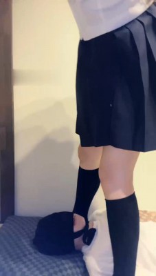 图片[4]_【琪琪大人】东京女子学生虐痴汉_绳艺资料库视频资源下载