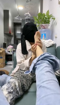 图片[3]_【雅妈妈】闺蜜偷闻我丝袜的下场_绳艺套路直播视频资源网