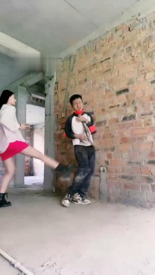图片[2]_【宸宸】户外工地处刑-捆绑遛狗爬/藤条鞭打/短靴踢踹_绳艺资料库视频资源下载
