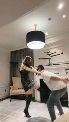 图片[3]_【妆主大大】狠毒碎蛋+连环耳光挑战_绳艺资料库视频资源下载