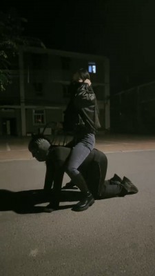 图片[2]_【桃幼幼】户外骑马遛狗/舔脏长靴_绳艺资料库视频资源下载