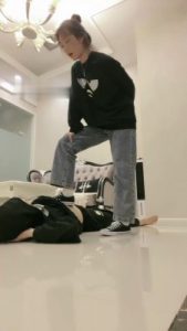 【萱萱子】帆布鞋原味白袜踩踏/闻舔_绳艺资料库