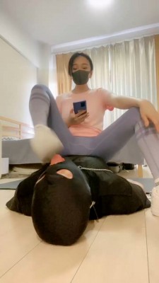 图片[5]_【小妮】暴虐废物/耳光/踹狗脸/全体重踩踏_绳艺资料库视频资源下载