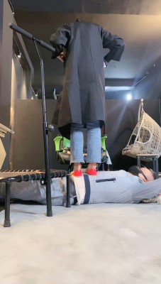 图片[4]_【冰诺】全体重跳踩人体蹦床_绳艺资料库视频资源下载
