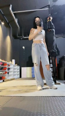 图片[3]_【冰诺】健身女神吊绑奴鞭打专场_绳艺资料库视频资源下载