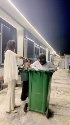 【沅芷大人】把狗囚禁在垃圾桶里_绳艺资料库视频资源下载
