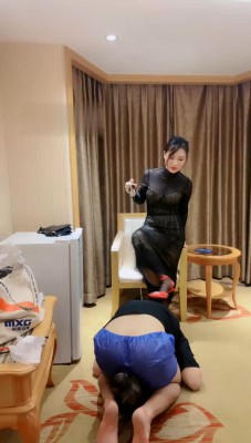图片[3]_【木子大大】当众开发韩国欧巴做狗_绳艺套路直播视频资源网