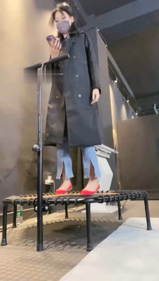 【冰诺】全体重跳踩人体蹦床_绳艺资料库视频资源下载