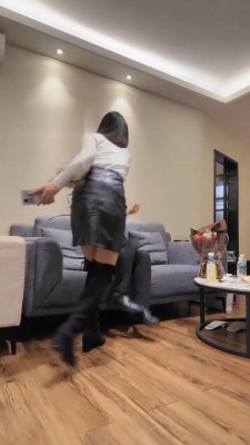 图片[2]_【若依】靴子肉丝暴虐色魔房东_绳艺套路直播视频资源网