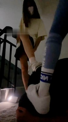 图片[2]_【小妮S】素人双S-耳光/臭袜子堆脸/舔脏鞋/磕头膜拜_绳艺资料库视频资源下载
