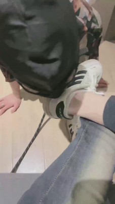 图片[4]_【尤黎】闻舔运动后的脏鞋原味白袜【完整版】_绳艺资料库视频资源下载