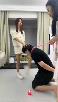【伊诺】双S-踢踹/舔脏鞋/原味脚插嘴/滴蜡_绳艺套路直播视频资源网
