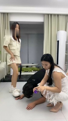 图片[2]_【伊诺】双S-踢踹/舔脏鞋/原味脚插嘴/滴蜡_绳艺套路直播视频资源网