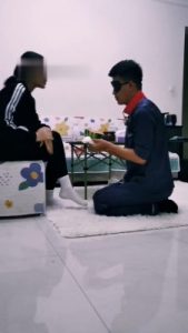 【徐婉琪】袜子泡圣水/耳光/内裤套头/圈养狗笼_绳艺资料库视频资源下载
