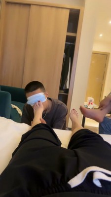 图片[5]_【香奶奶】双S原味运动鞋棉袜气味羞辱-续集【双视角版】_绳艺套路视频资源网
