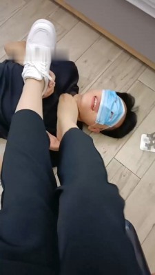 图片[4]_【梵高】开发素人护士S-小白鞋库里丝_绳艺资料库视频资源下载