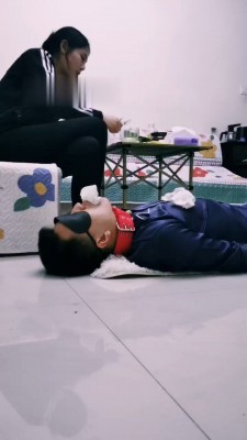图片[7]_【徐婉琪】袜子泡圣水/耳光/内裤套头/圈养狗笼_绳艺资料库视频资源下载
