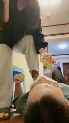 图片[11]_【悦主大大】踩狗头/舔长靴黑丝/喝圣水_绳艺资料库视频资源下载