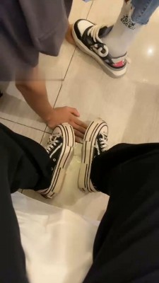 图片[3]_【香奶奶】双S原味运动鞋棉袜气味羞辱-续集【双视角版】_绳艺套路视频资源网