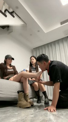 图片[6]_【猫咪大大】双S-带素人入圈-舔脏鞋/揪耳朵踩狗头【双视角版】_绳艺套路直播视频资源网