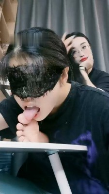 图片[2]_【小羊】母畜-舔裸足/挠痒_绳艺套路直播视频资源网