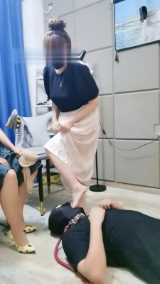 图片[9]_【魔鬼天使】姐妹花逮住猥琐邻居虐_绳艺资料库视频资源下载