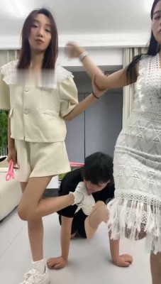 图片[5]_【伊诺】双S-踢踹/舔脏鞋/原味脚插嘴/滴蜡_绳艺套路直播视频资源网
