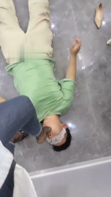 【辣姐】黑丝高跟恋足调/磕头伺候_绳艺资料库视频资源下载