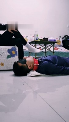 图片[5]_【徐婉琪】袜子泡圣水/耳光/内裤套头/圈养狗笼_绳艺资料库视频资源下载