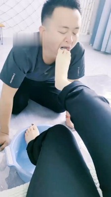 图片[4]_【郡主大大】强制喂圣水口水/伺候洗脚【双视角版】_绳艺套路直播视频资源网