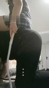 【欣欣子】圣水新玩法-水果榨汁/骑马耳光鞭打踩踏_绳艺套路直播视频资源网
