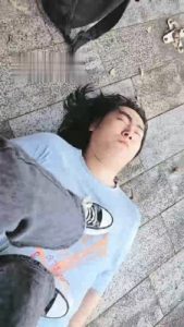 【奶味小仙女】户外帆布鞋蓝色棉袜踩狗_绳艺资料库视频资源下载