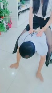【梦幻大大】骑马爬行/黑丝高跟诱惑舔_绳艺资料库视频资源下载