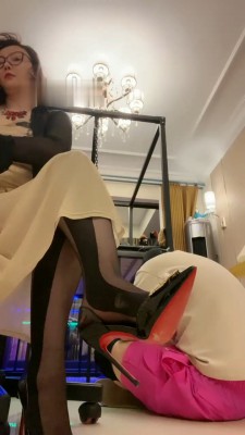 图片[2]_【梓夫人】骑马强制闻腋下/骑马_绳艺套路直播视频资源网