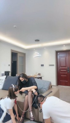 图片[4]_【妆主大大】黑丝高跟长腿-情侣奴非要下跪做狗_绳艺资料库视频资源下载